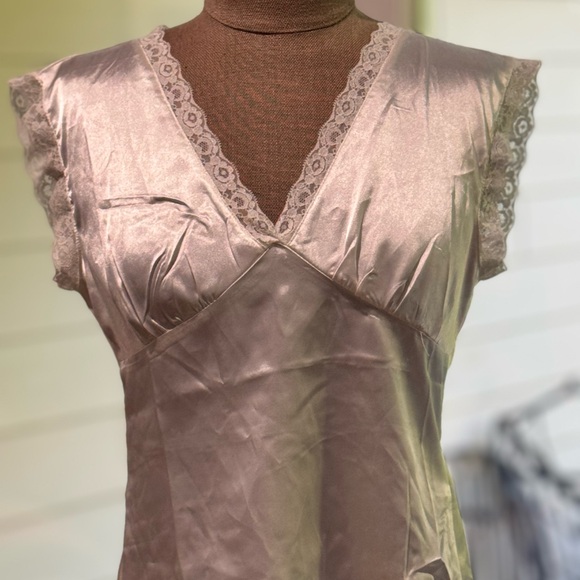 Commense Satin Lace Chemise in white - Picture 1 of 7